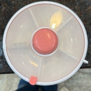 Go Be snack container 
Push button and spins 
Lightly used